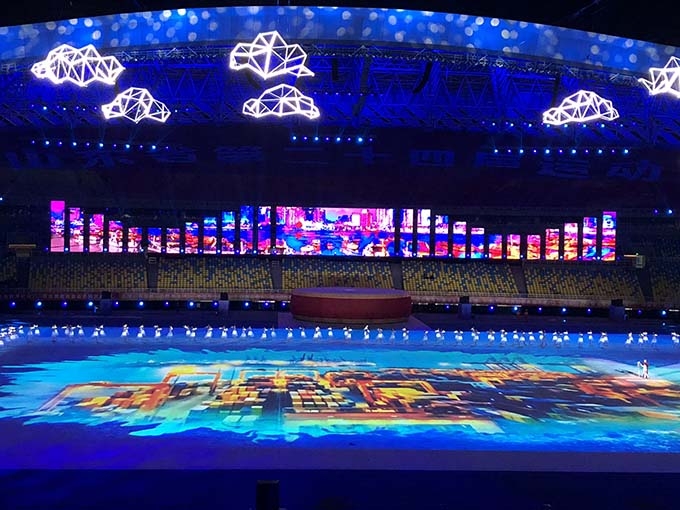 青島燈光音響租賃,青島演出設備租賃,青島LED屏租賃,青島舞美制作搭建