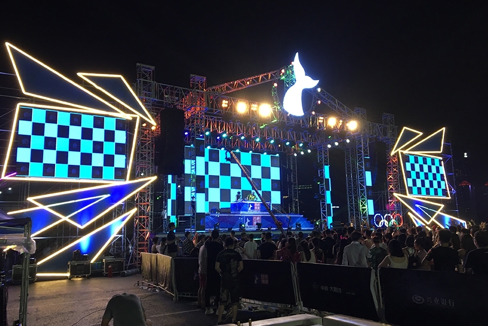 青島演出設(shè)備租賃，這四大設(shè)備問題你必須注意